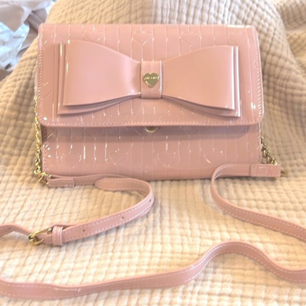 New With Tag Betsey Johnson Pink Crossbody Bag with Bow Detail